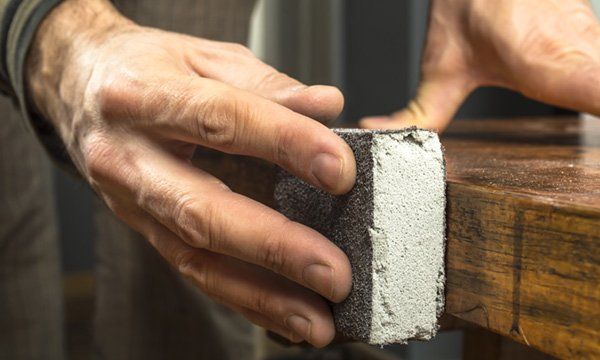 Sanding wood