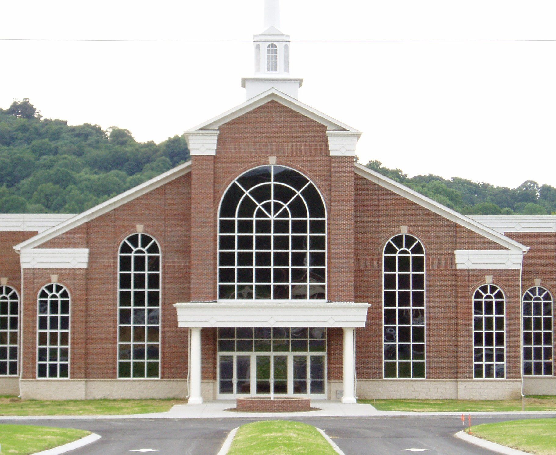 Church Glass Window — Kalamazoo, MI — J&J Glass