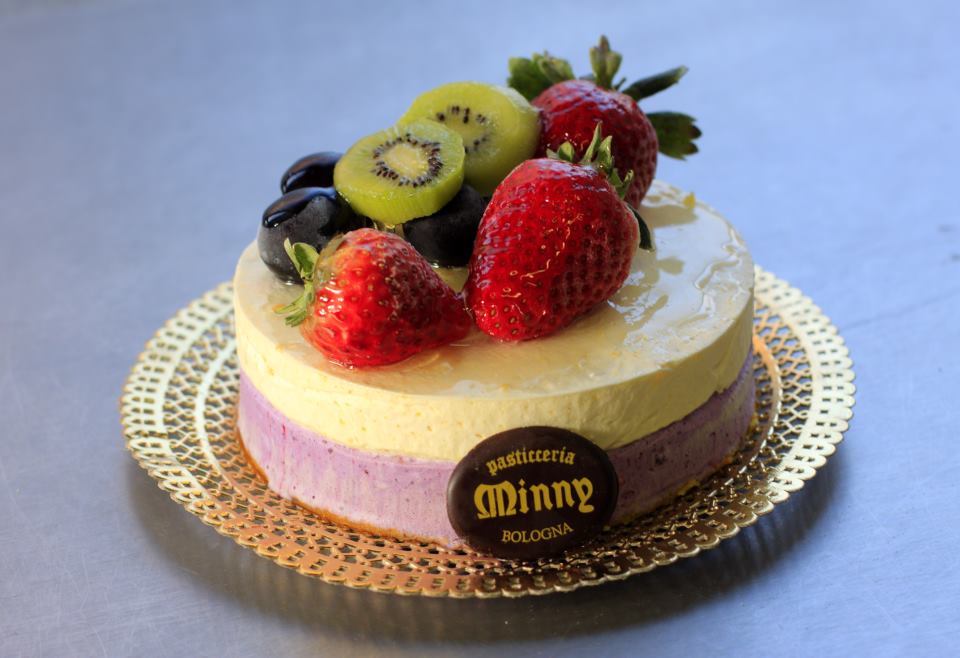 semifreddo con frutta fresca