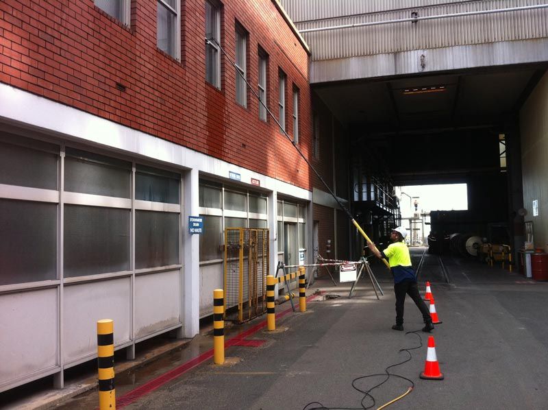 cleaning industrial building