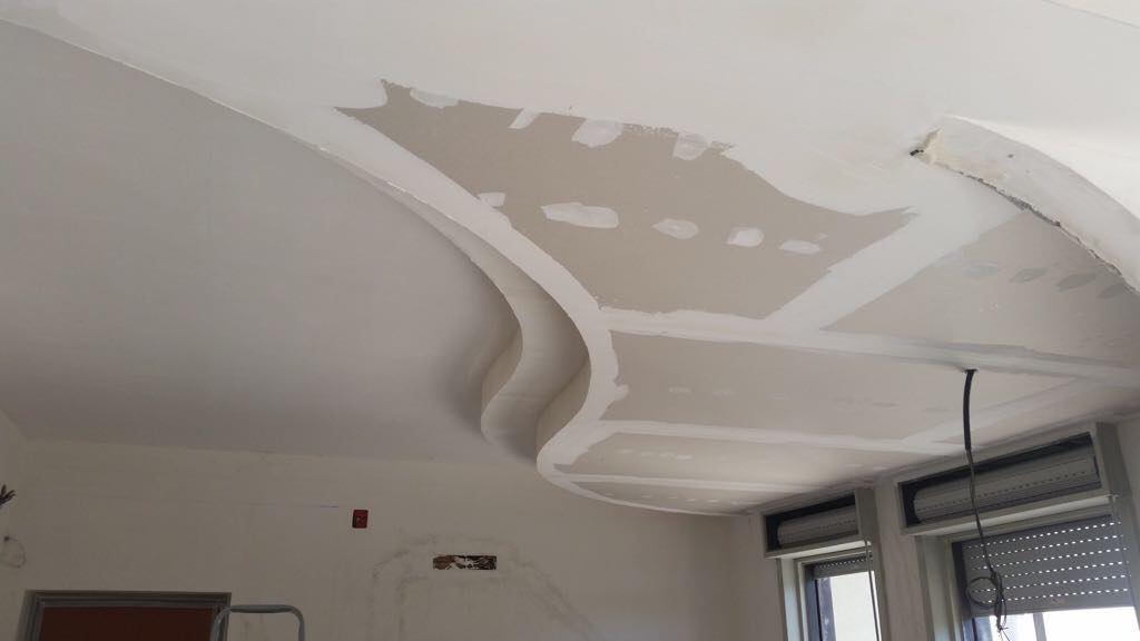 Realizzazione di controsoffittature in cartongesso
