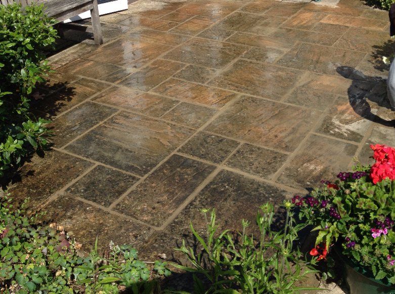 Patio re-levelling job in Berkshire