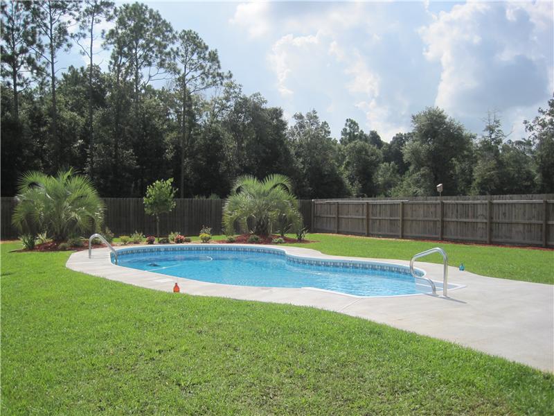 Swimming Pool Construction Gulf Breeze, FL