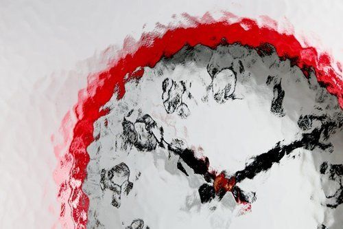 red color wall clock
