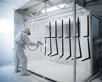 Auto mechanic polishing part - Powder Coating & Sand Blasting in Kent, WA