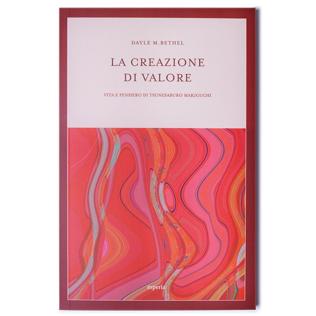 A book titled la creazione di valore has a red cover