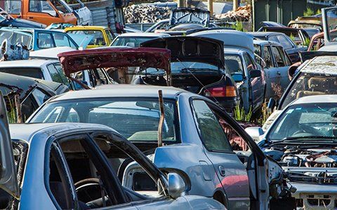 Junk Cars — Clarkston, MI — Bridge Lake Auto & Truck Parts