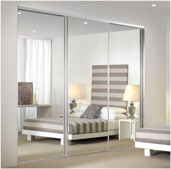 Glass Wardrobe — Glass & Aluminum in Tannum Sands, QLD Glass Wardrobe — Glass & Aluminum in Tannum Sands, QLD
