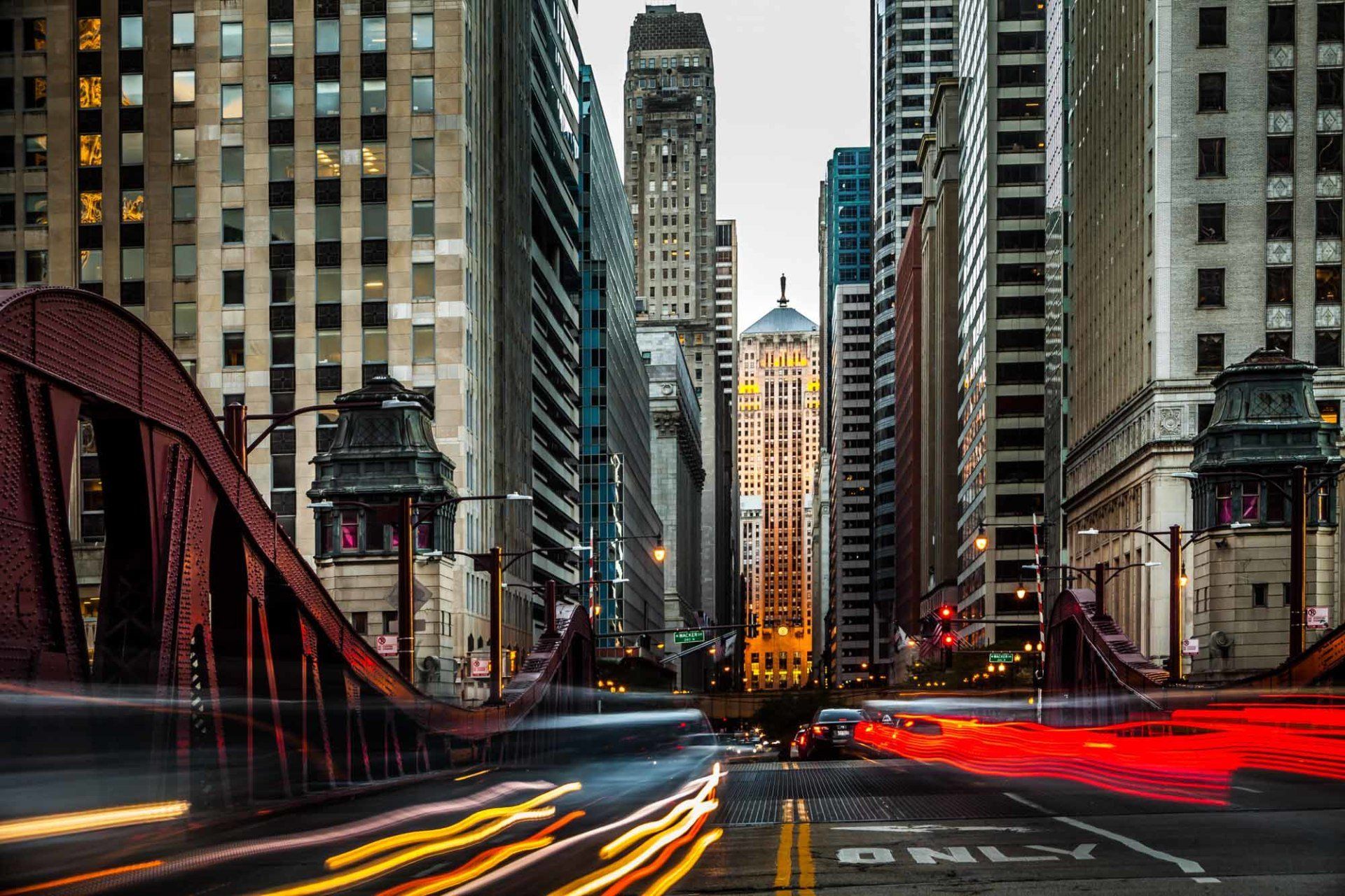 chicago traffic downtown