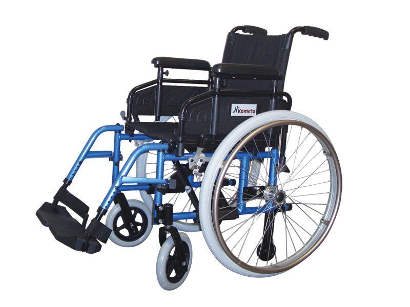 Sedia a rotelle regolabile