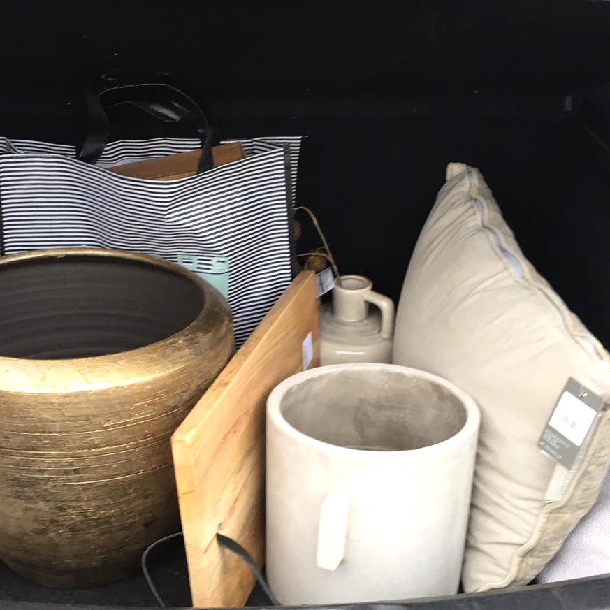 Voor personal shopping voor jouw interieur kun je bij SunStyling terecht.