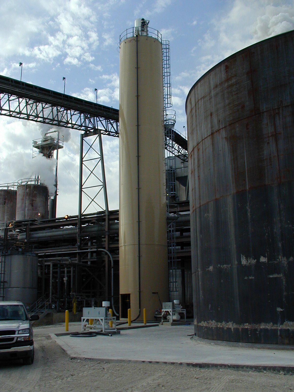 VALLIANT, OKLAHOMA  PETROLEUM COKE DENSI-FEED™ SYSTEM