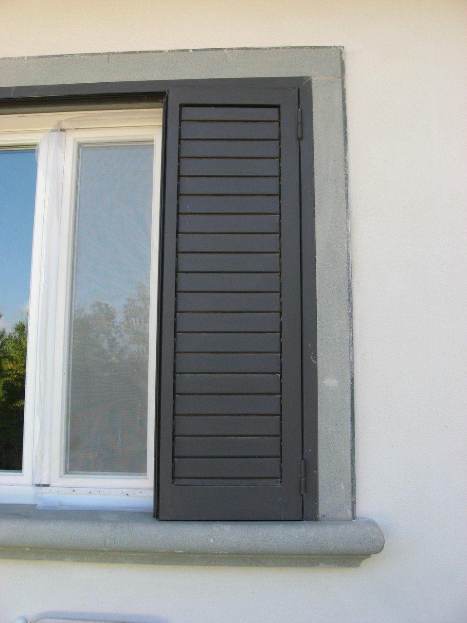 Cornice finestra in marmo