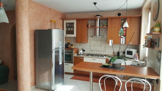 cucina di villa bifamiliare