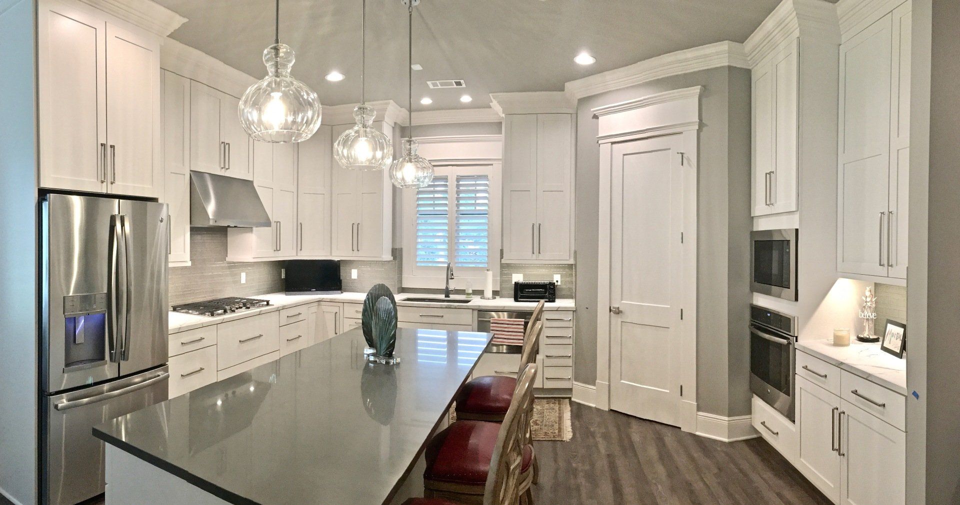 all white kitchen