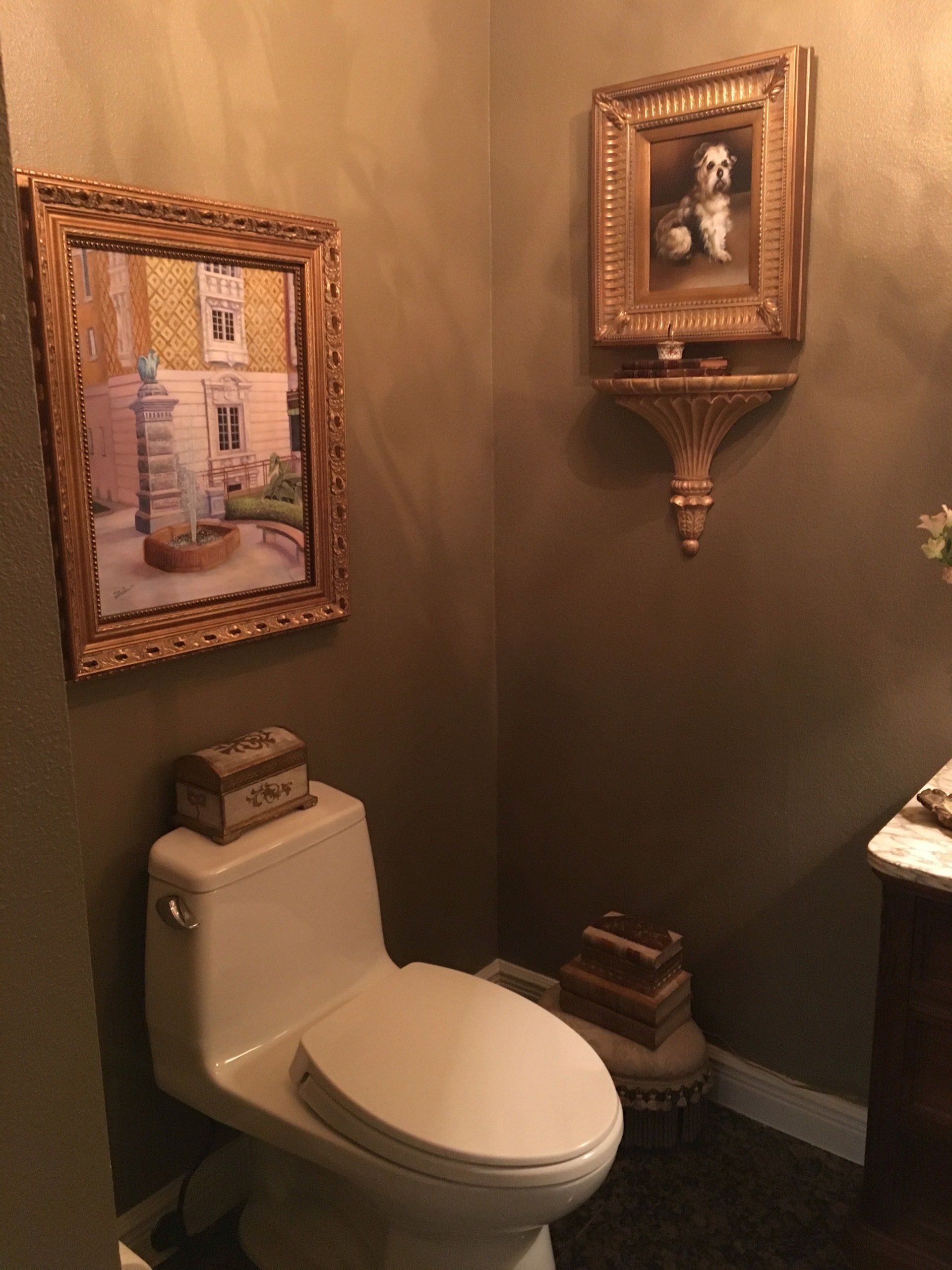 luxury bathroom