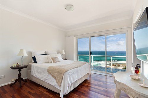 Bedroom cleaning