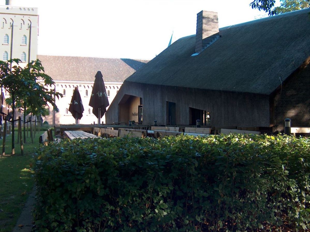 Abdij Koningshoeve, Tilburg, bier, wijn,