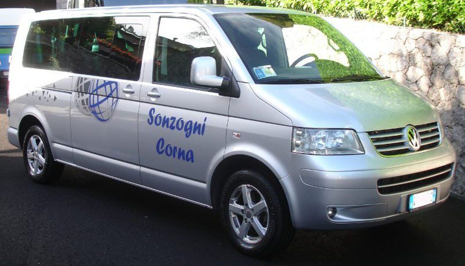 pulmino a 9 posti