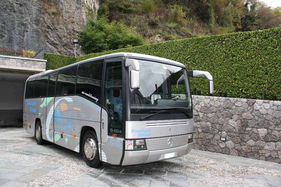 bus a 40 posti
