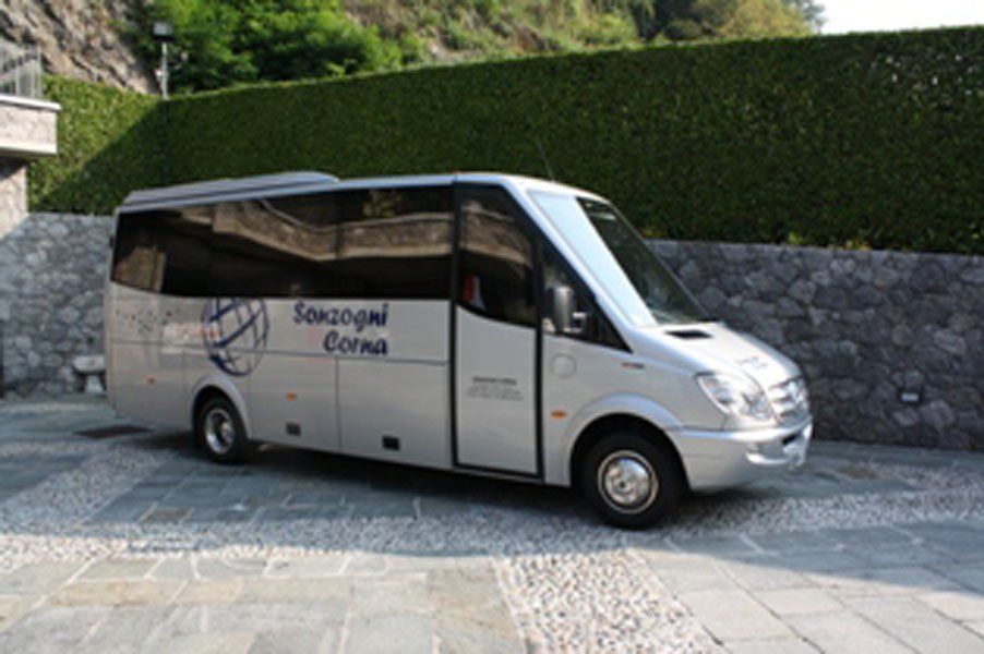 bus a 19 posti