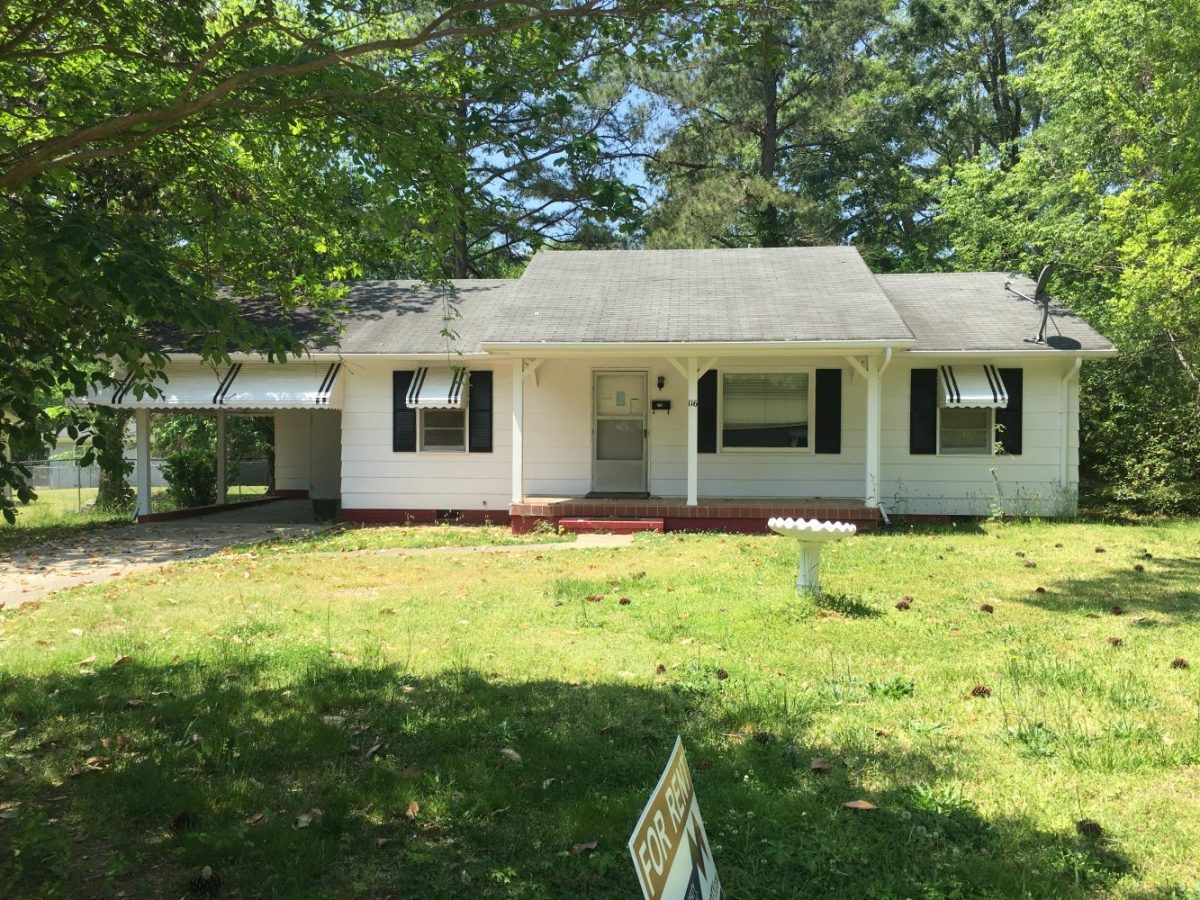 White Home For Rent