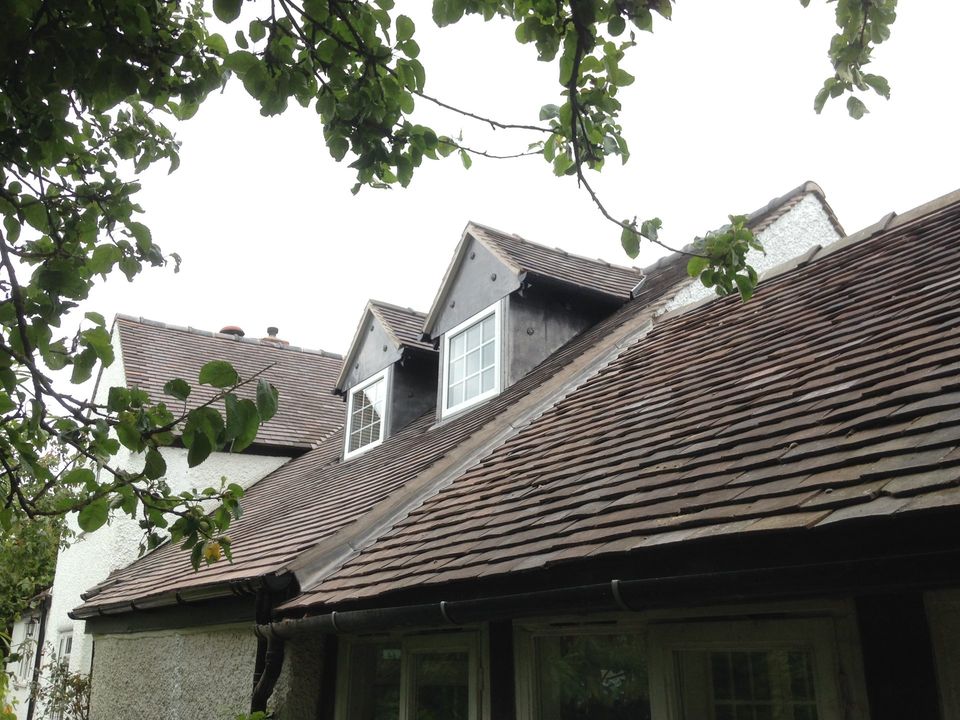 Lead roofing