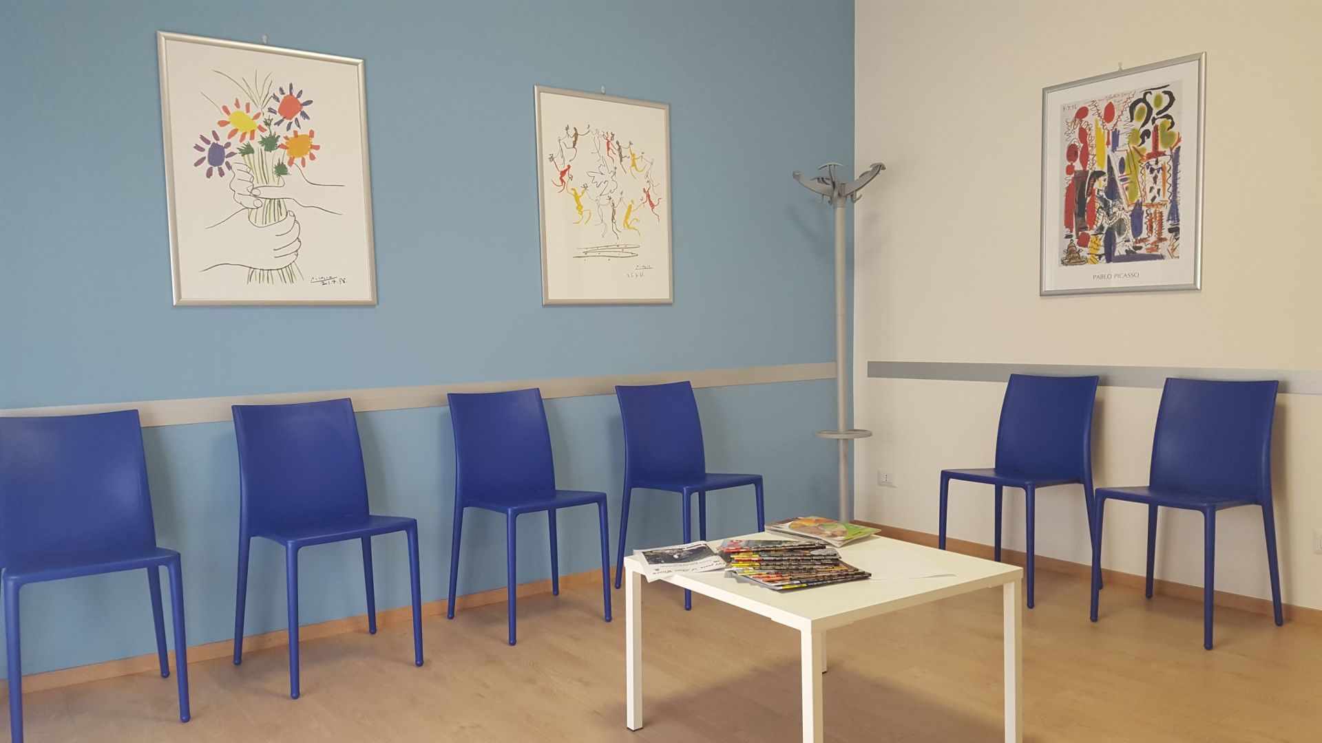 Sala d'aspetto dello studio oculistico di San Giorgio Monferrato Dott. Rolle Daliele