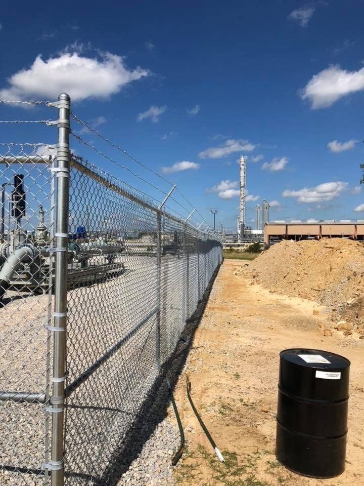 Commercial Fencing - Chain Link Fence on Commercial Property in Oklahoma City, OK