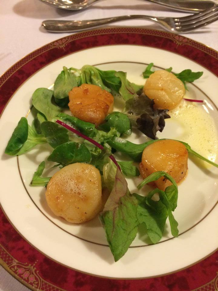Scallops in a beurre blanc sauce
