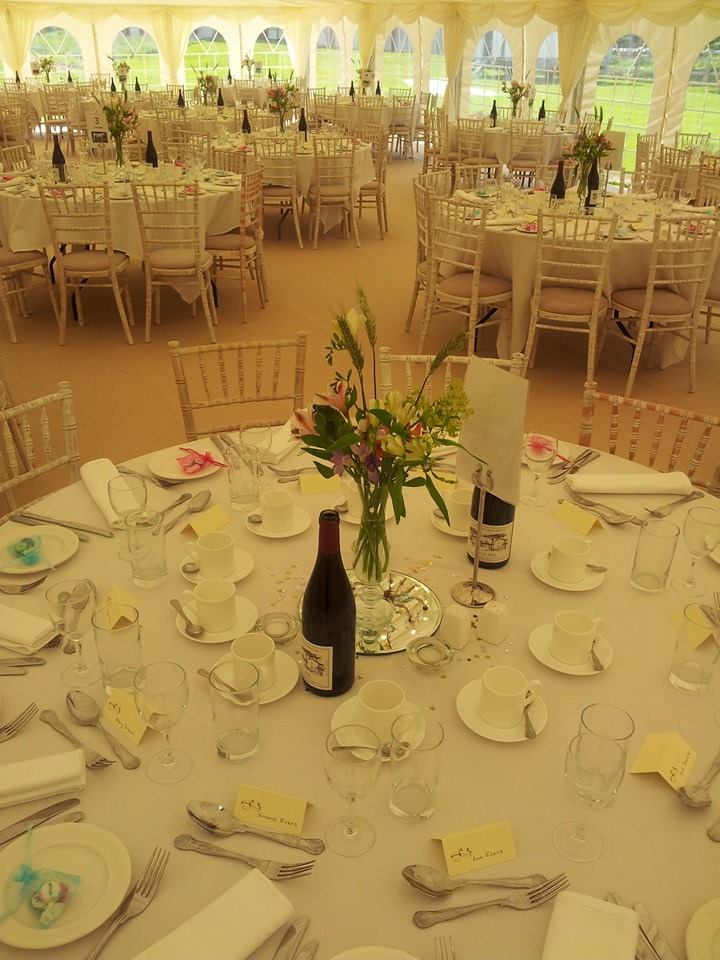 Elegant wedding dining