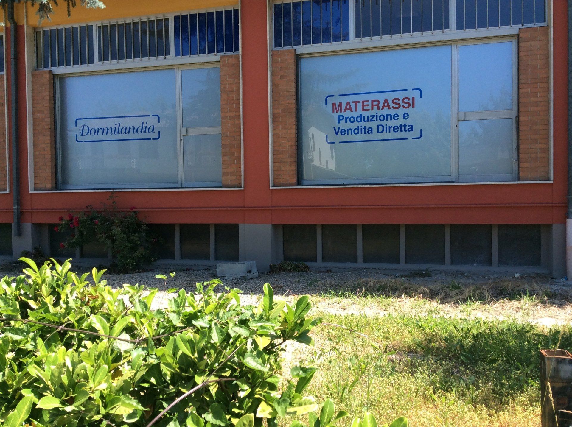 esterno ditta di materassi