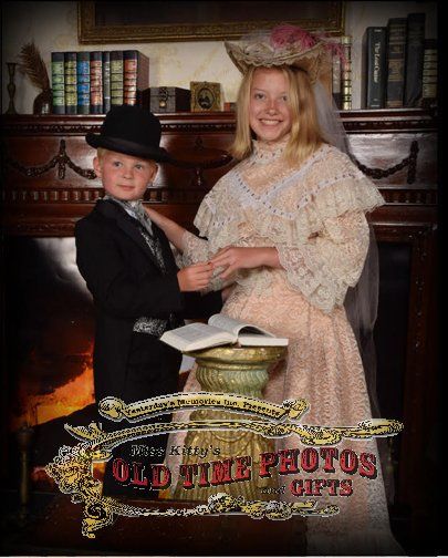 Miss Kitty's Old Time Photo and Gifts Outer Banks