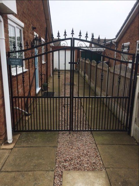 gate-railings