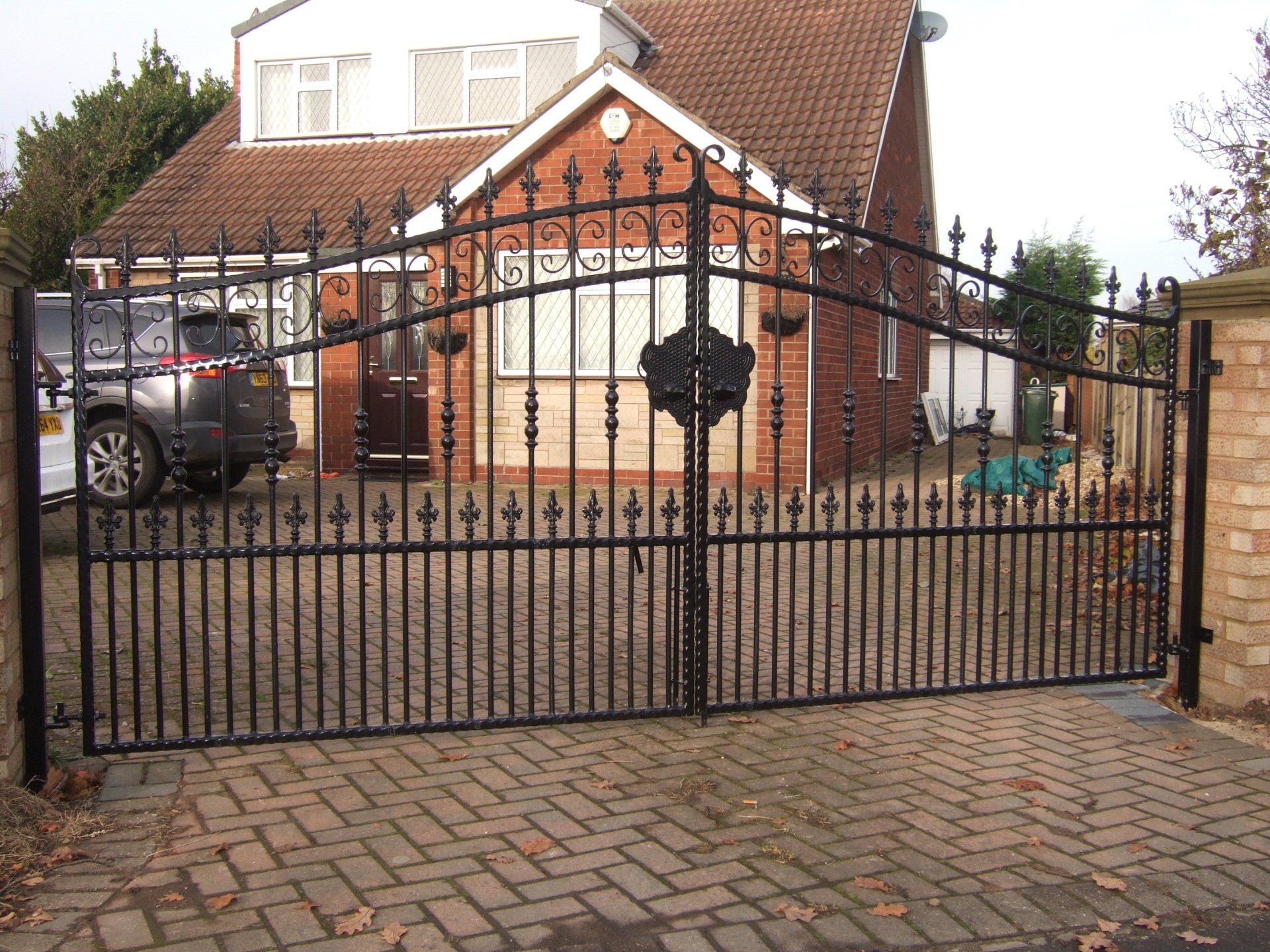 gate-railings