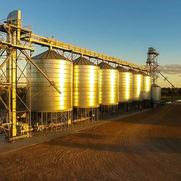 Storage and Handling Grain Storage and Handling - CHS Broadbent