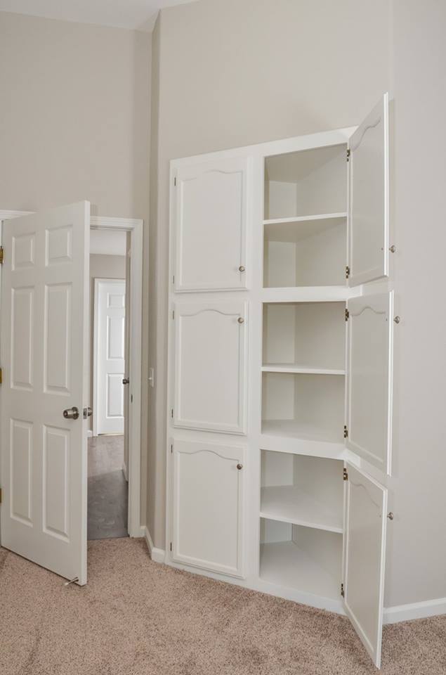 Cabinets — Clean White Cabinets in Merced, CA