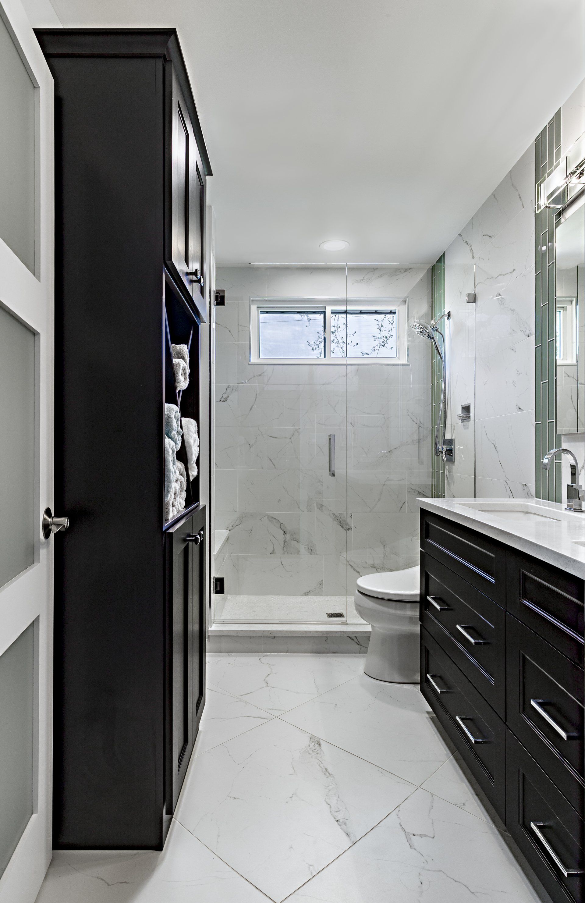 Contemporary Bath, Arlington Heights