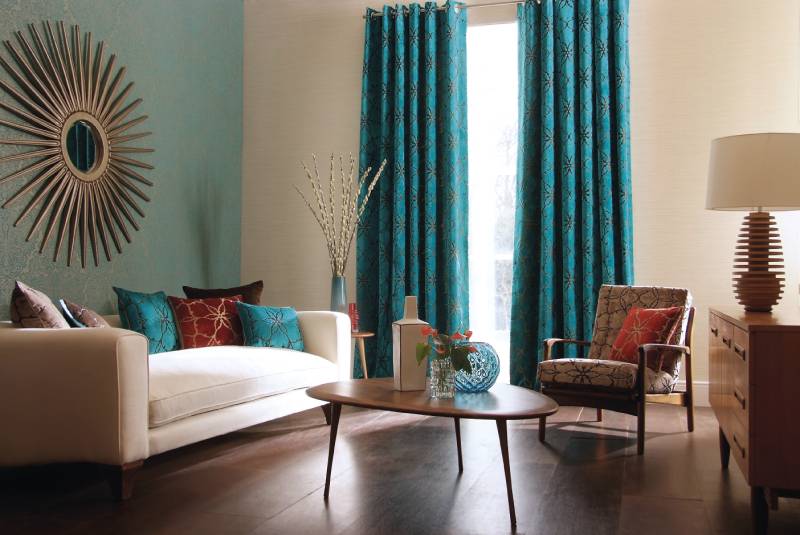 Living room con tende ferrara