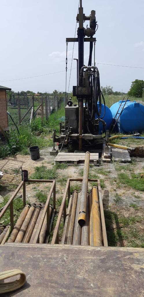 trivellazioni per costruzione di un pozzo
