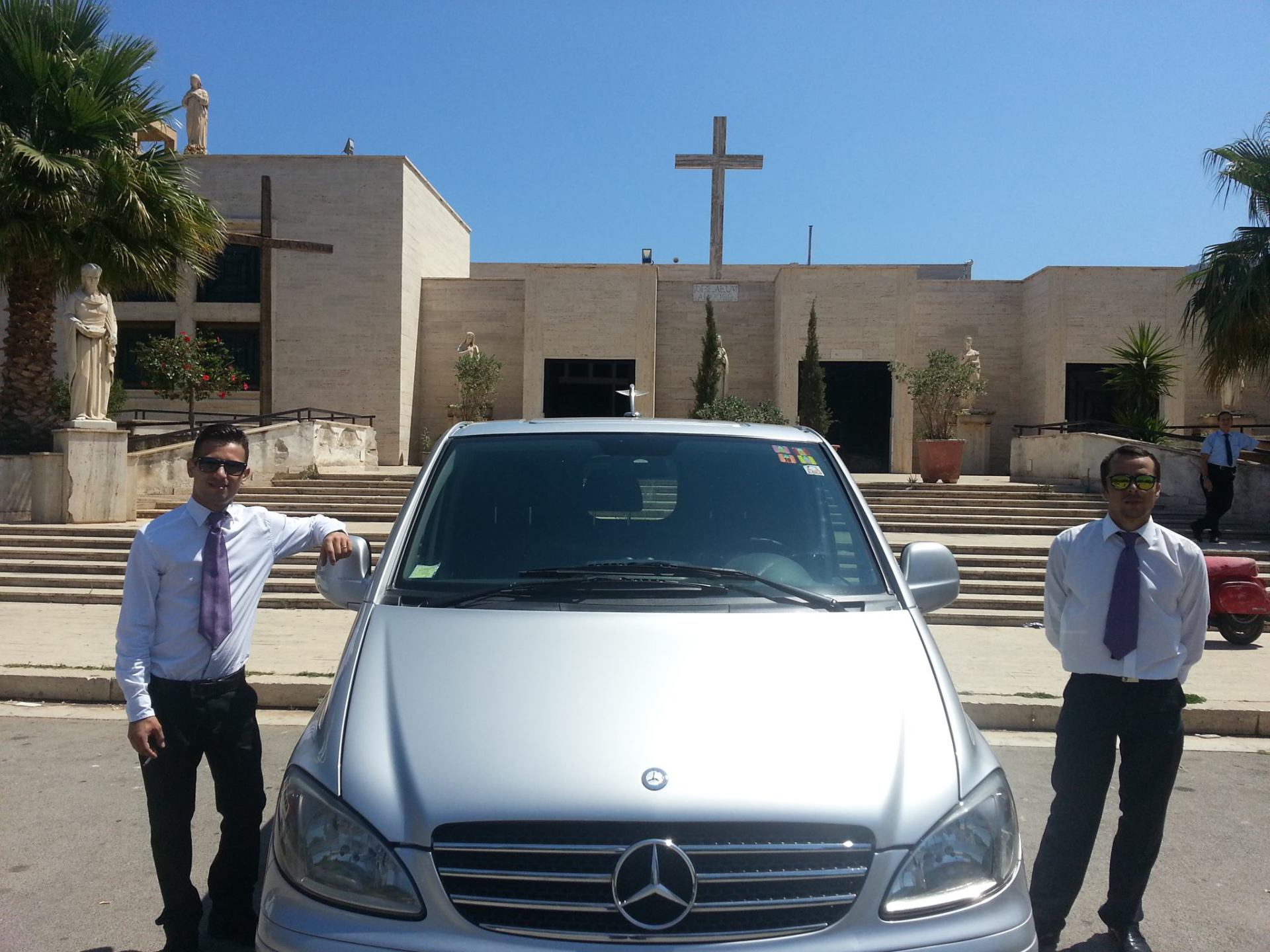 Auto Mercedes
