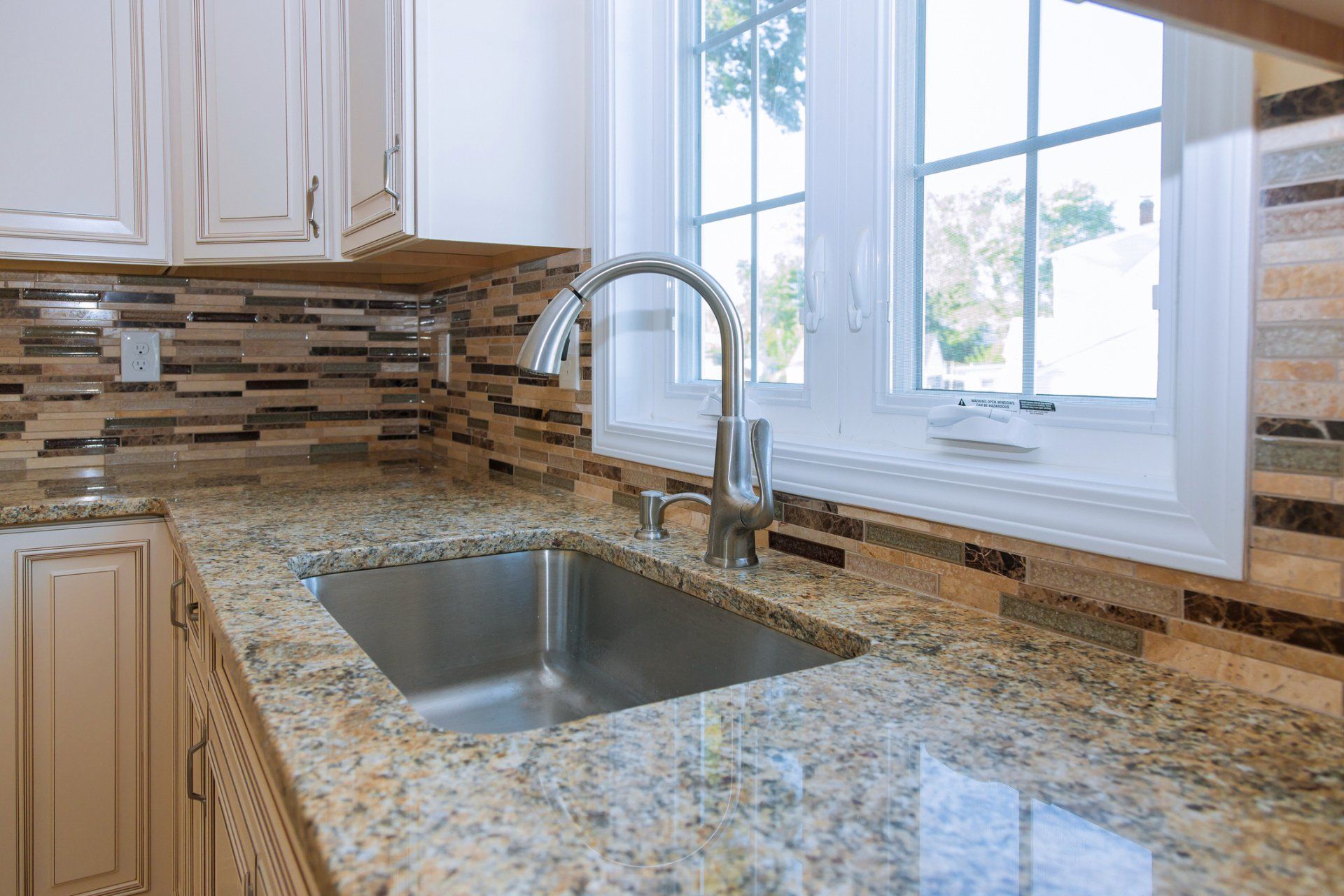 New modern white kitchen — Menifee, CA — Pauls Ultra Steam cleaning New modern white kitchen — Menifee, CA — Pauls Ultra Steam cleaning