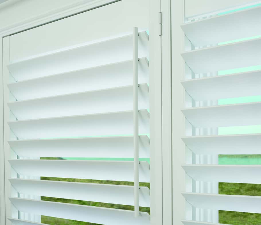 The Best Window Treatment for the Weather Near Houston, Texas (TX) like Palm Beach Polysatin Shutters