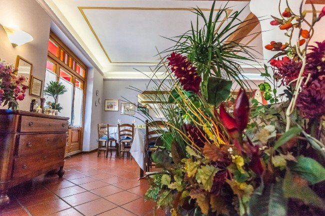 Decorazione floreale in un ristorante