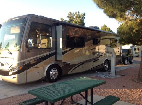 RV PARK in Big Bear Lake CA at Holloways Marina