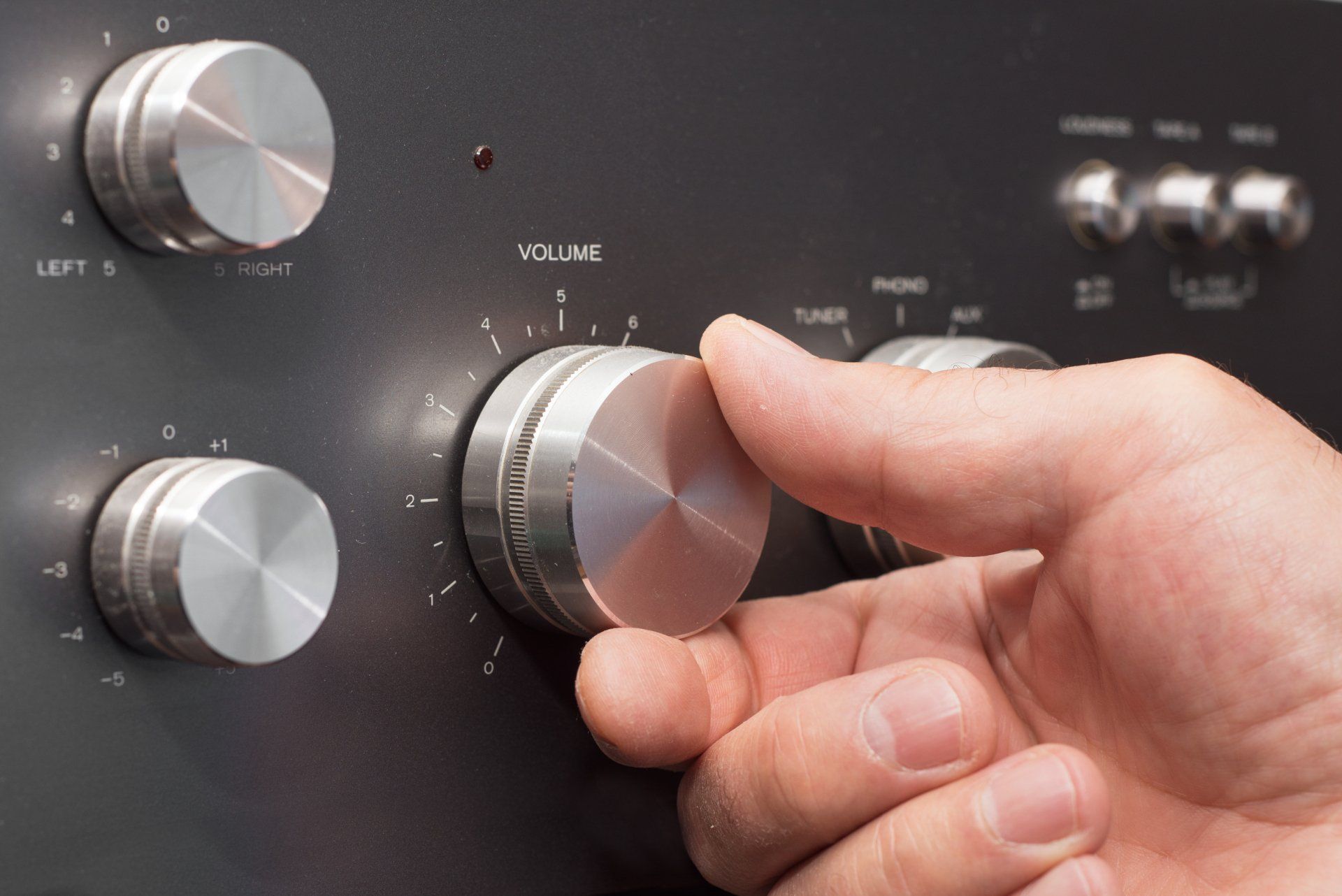 Amplifier Knobs | Ephrata, PA | Record Connection