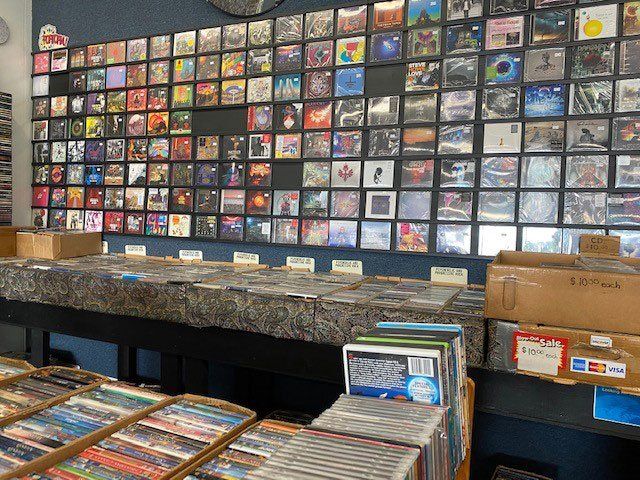 Retro Records | Ephrata, PA | Record Connection