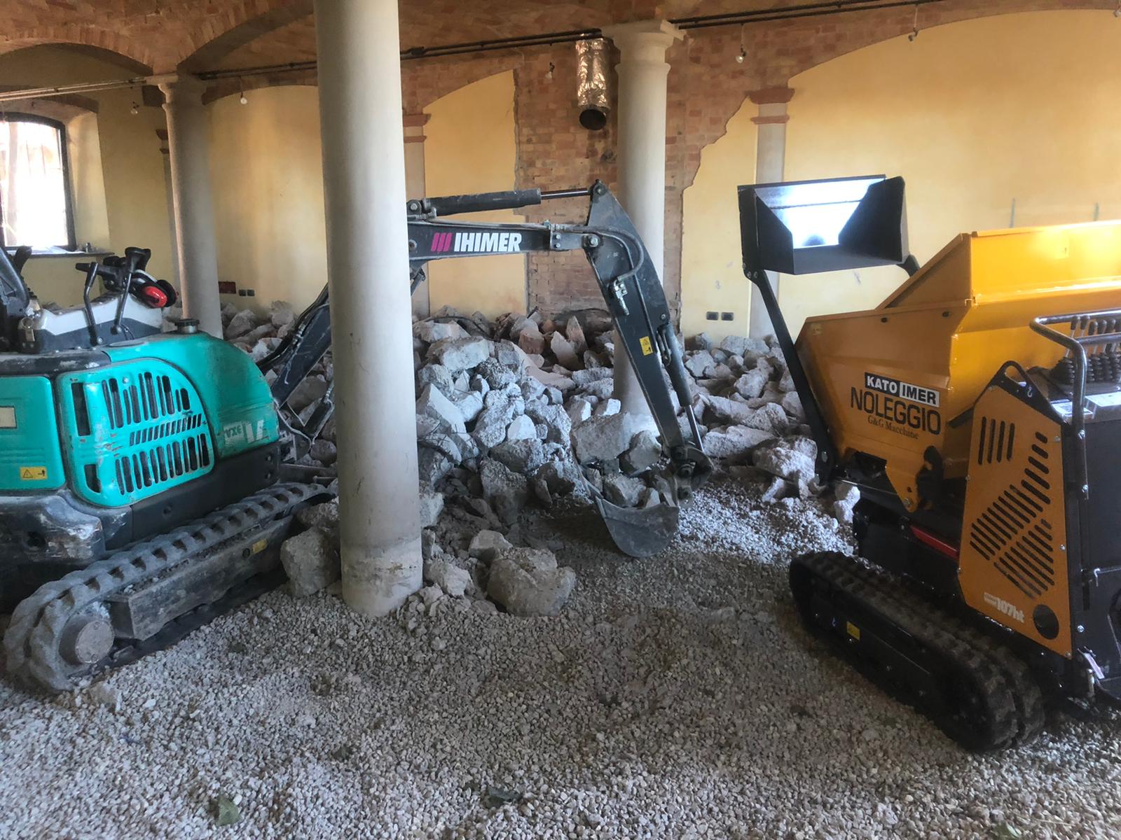 Assistenza e ricambi per macchine movimento terra