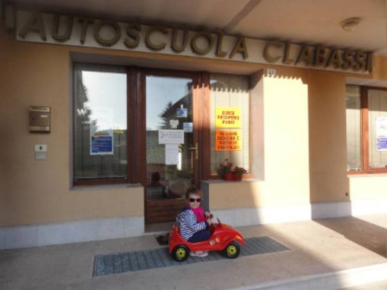 entrata dell'autoscuola