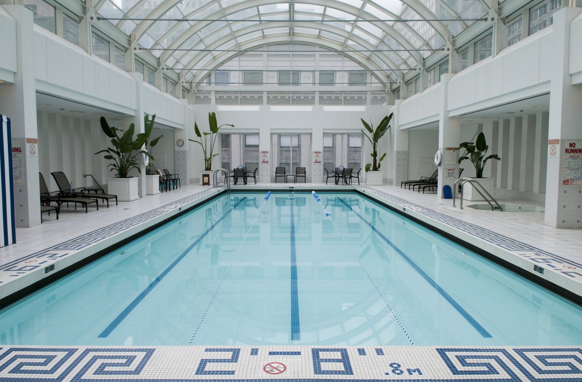 Realizzazione di piscina per hotel a Modena